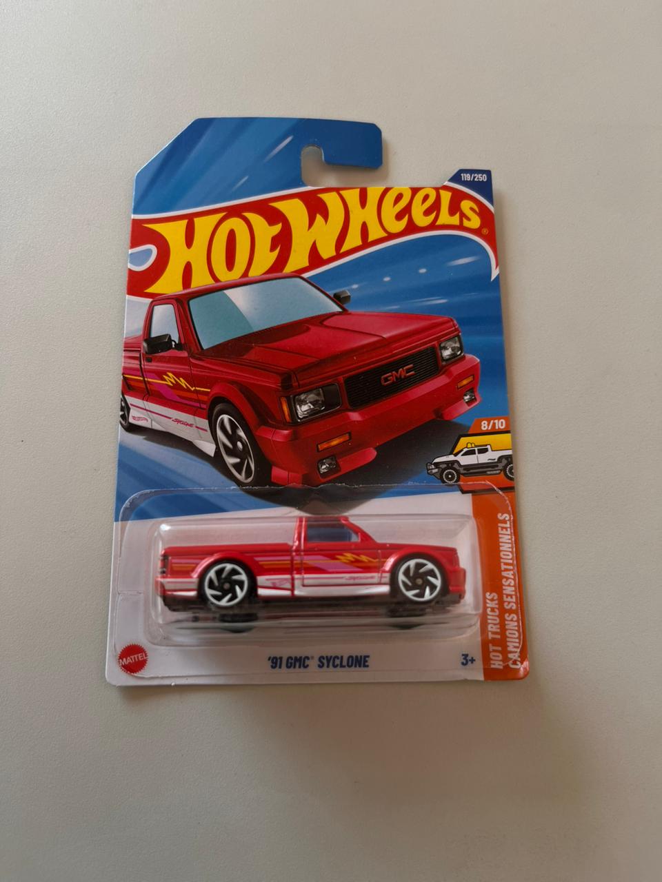 Hot Wheels ’91 GMC Syclone – 1:64 Scale Die-Cast Pickup Truck