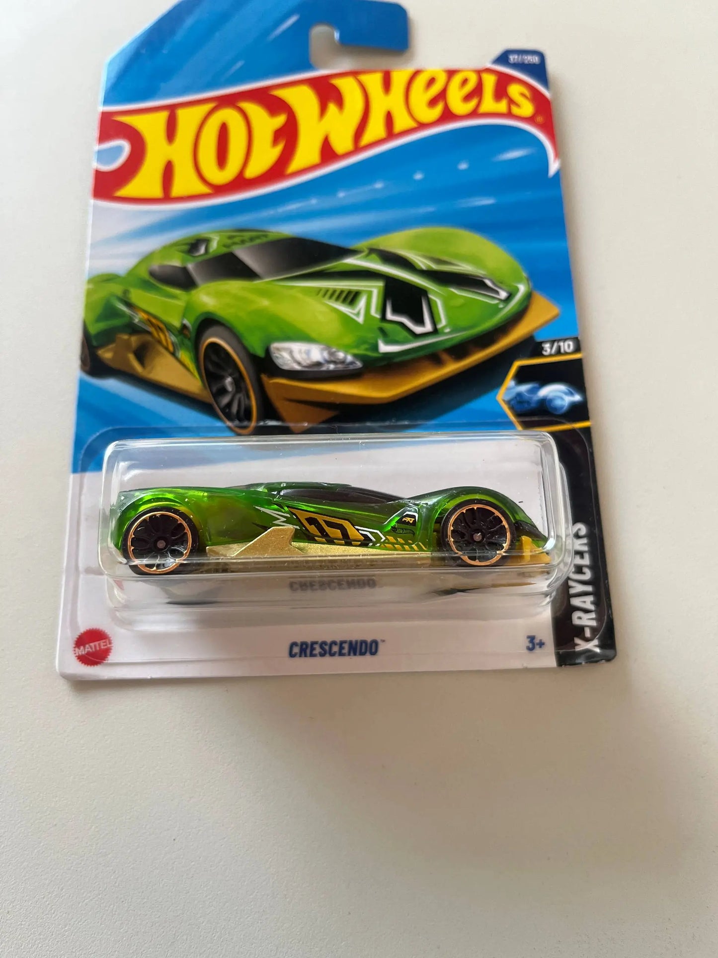 Hot Wheels Crescendo – 2025 Die-Cast Car (X-Raycers 3/10, Green/Gold Transparent Body)