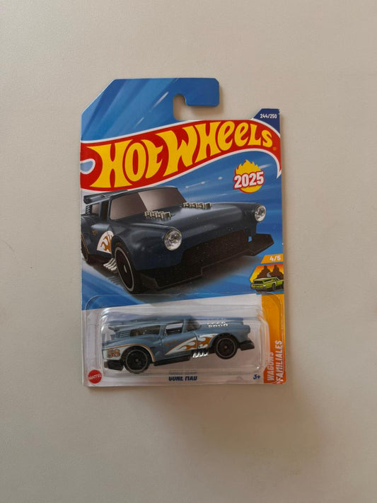 Hot Wheels Kick Kart – 1:64 Scale Die-Cast Go-Kart