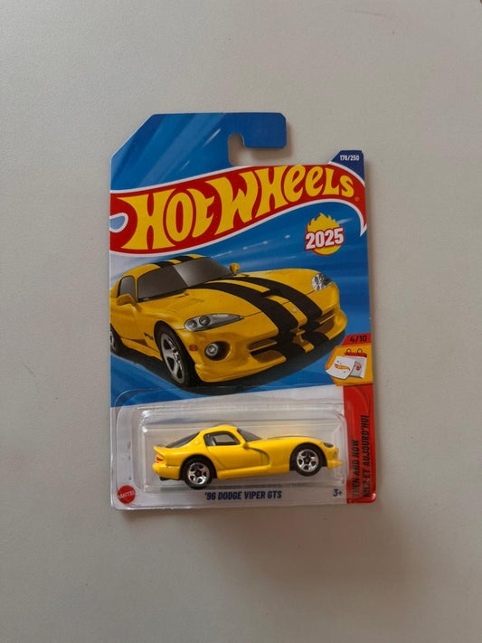 Hot Wheels ’96 Dodge Viper GTS – 1:64 Scale Die-Cast Muscle Supercar