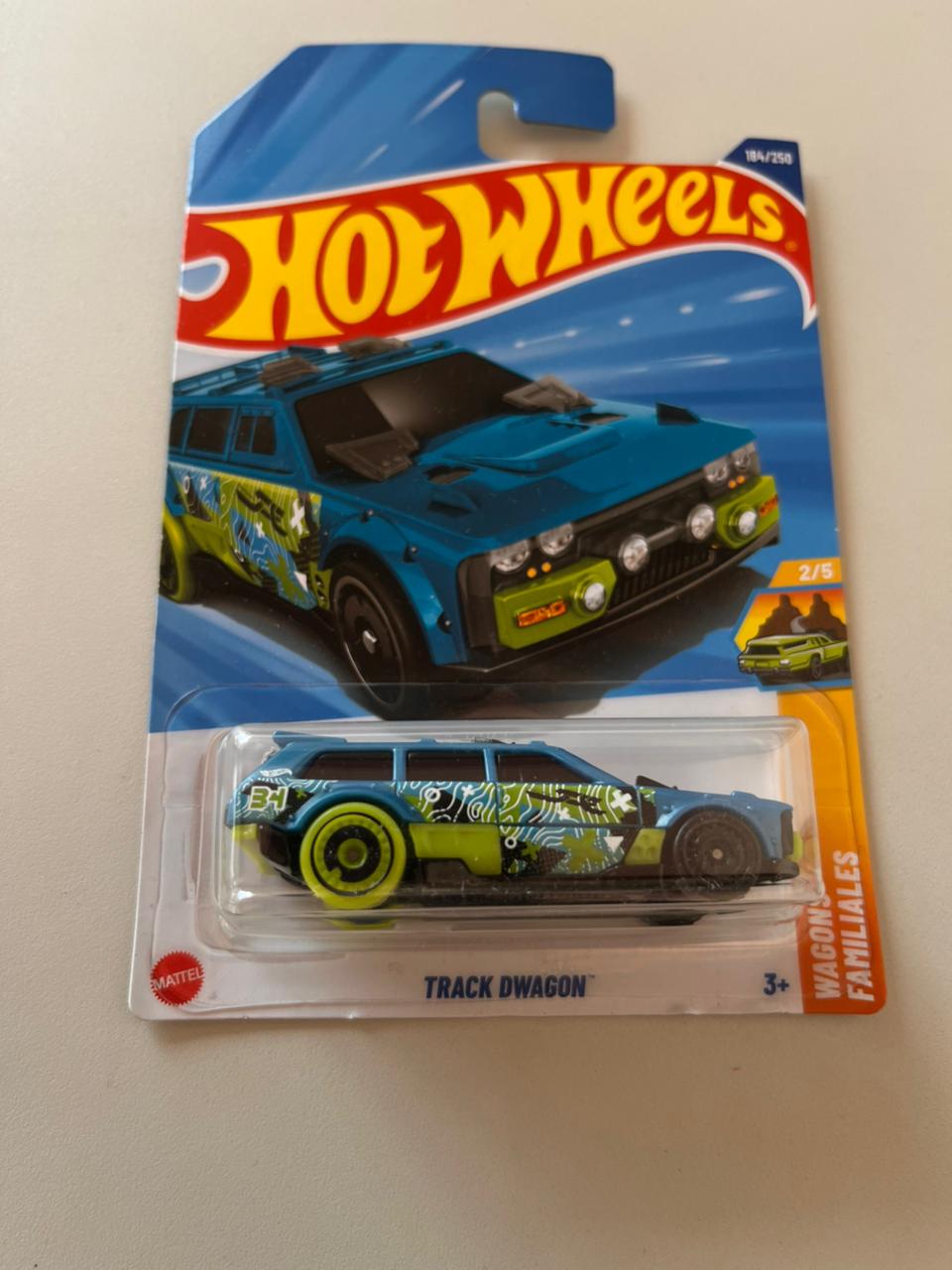 Hot Wheels Track Dragon – Die-Cast Fantasy Racing Car